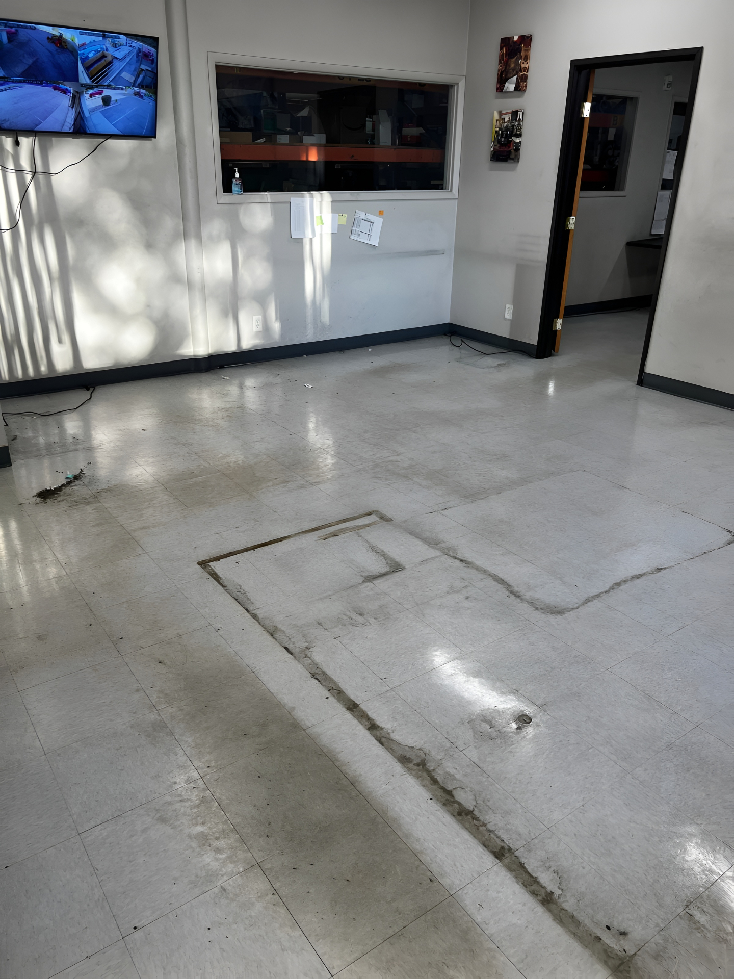 Office floor before cleaning in Reno NV