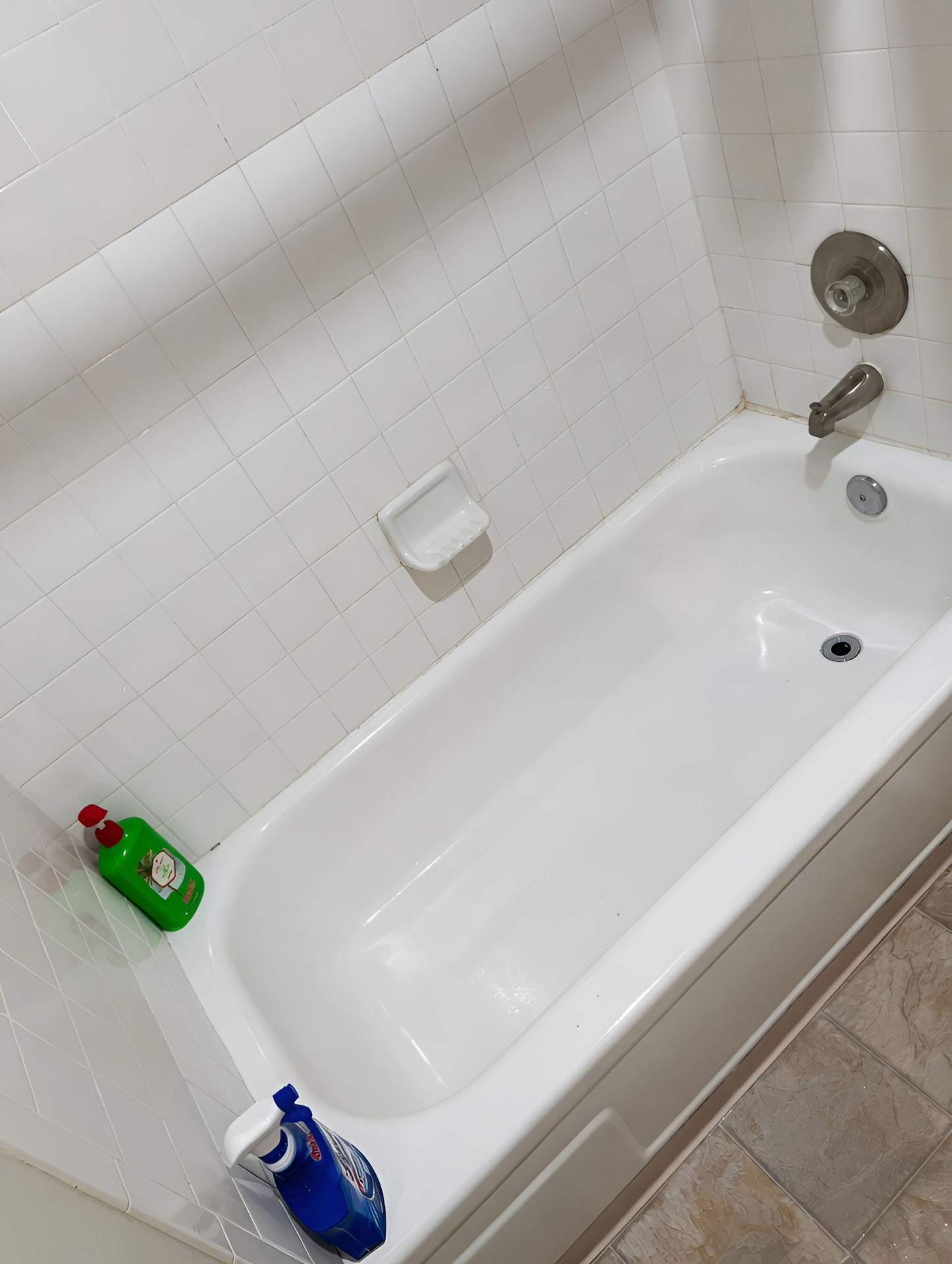 Bathtub after deep cleaning in Reno NV